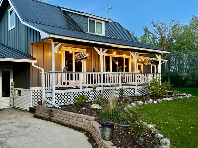 $335,000 | 29976 3 County Road, Unit 3, Badger, MN 56714