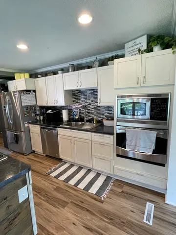 $335,000 | 29976 3 County Road, Unit 3, Badger, MN 56714