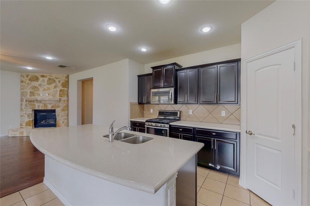 8100 Horseman Road Fort Worth, TX 76131 - Photo 14 of 35