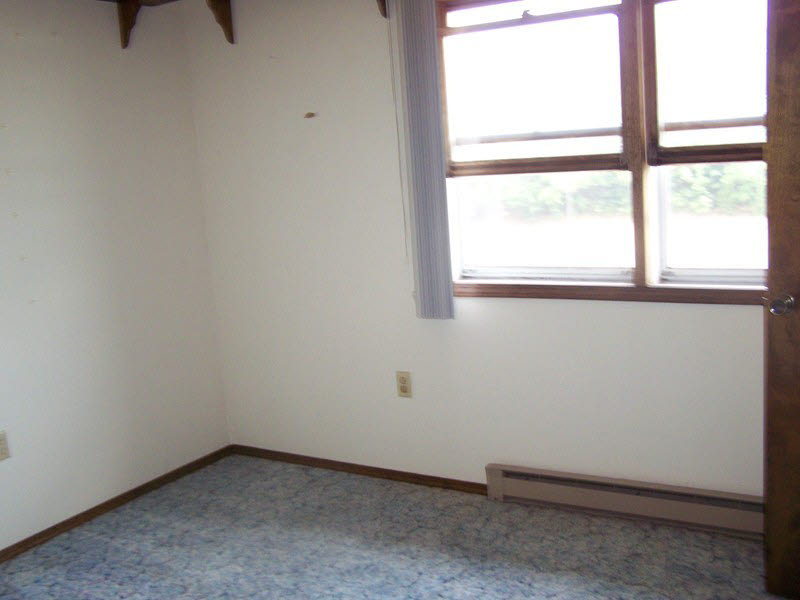 8615 Grassy Road Marion, IL 62959 - Photo 8 of 9