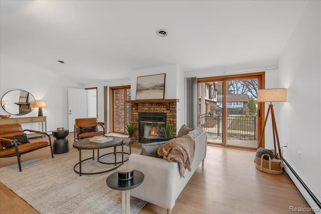 955 Woodlane Drive, Unit 9 Rochester Hills, MI 48307 - Photo 8 of 41