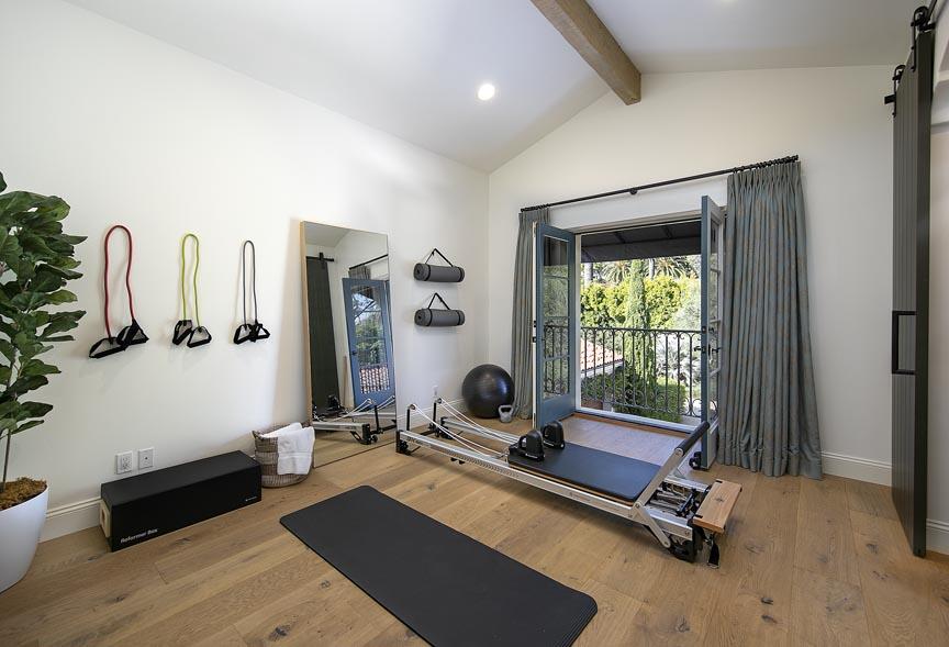 4110 Creciente Drive Santa Barbara, CA 93110 - Photo 25 of 33 Studio/Bonus room