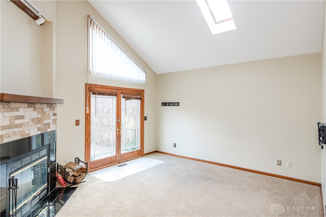 1780 Hanes Road Dayton, OH 45432 - Photo 8 of 54