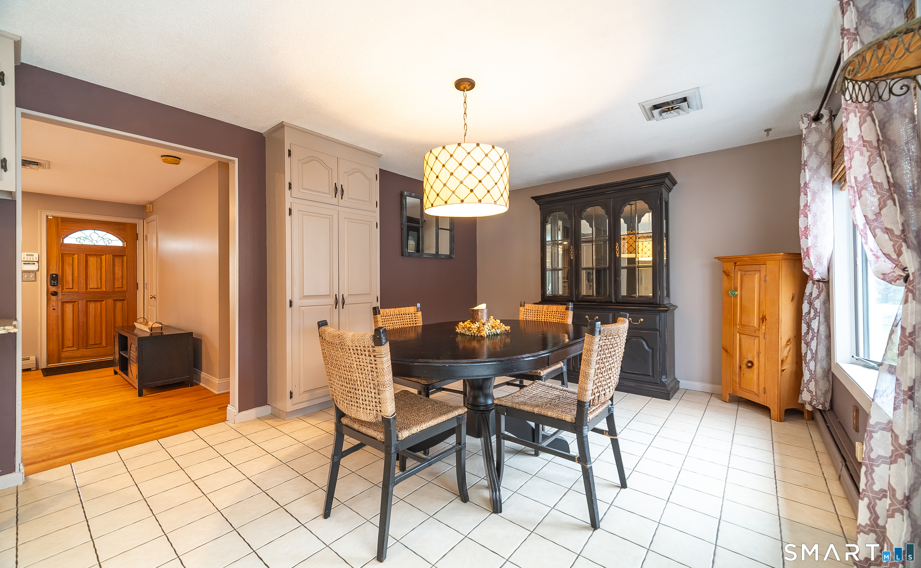 108 Wayne Lane Meriden, CT 06450 - Photo 13 of 40