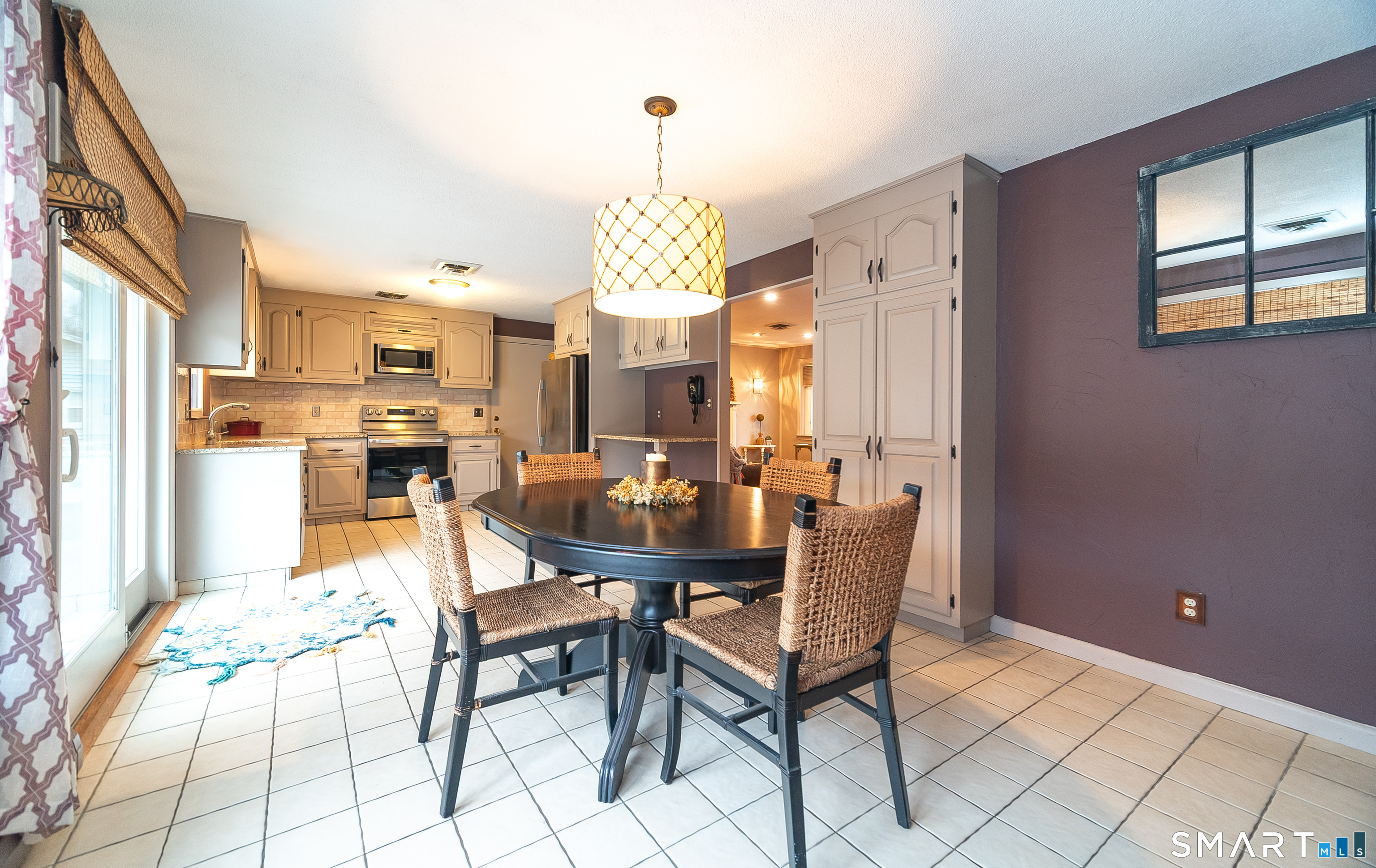 108 Wayne Lane Meriden, CT 06450 - Photo 14 of 40