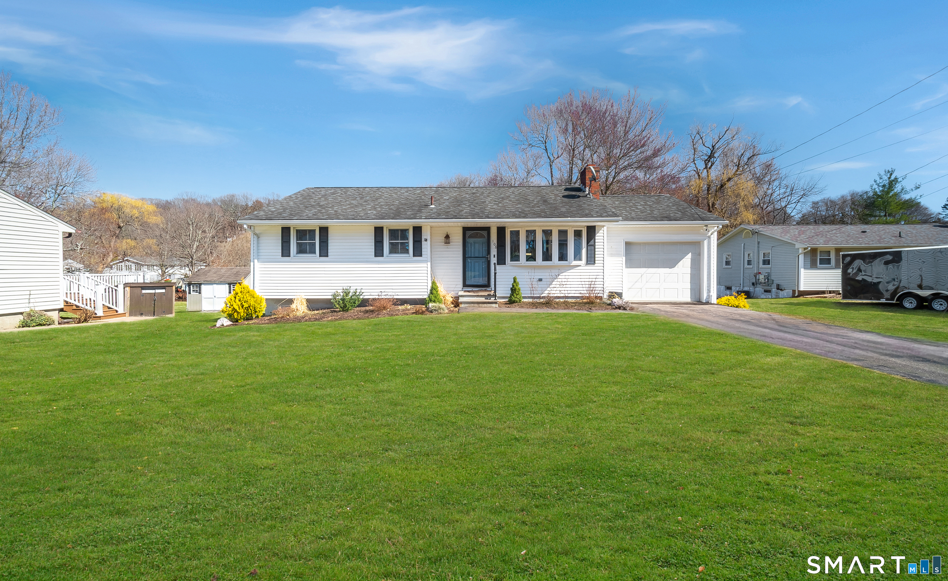 108 Wayne Lane Meriden, CT 06450 - Photo 2 of 40