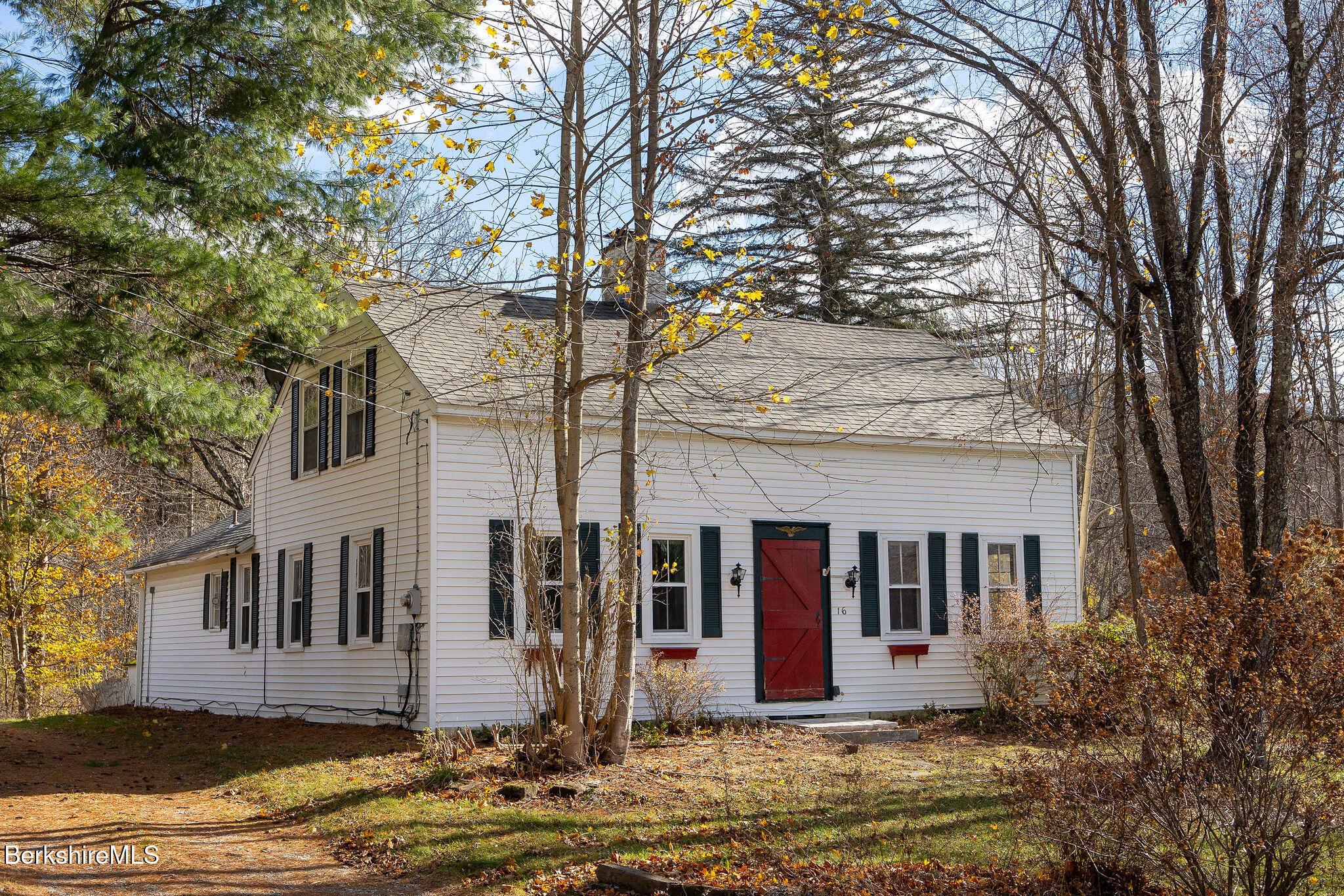 16 Swamp Road West Stockbridge, MA 01266 - Photo 40 of 42 B0038c