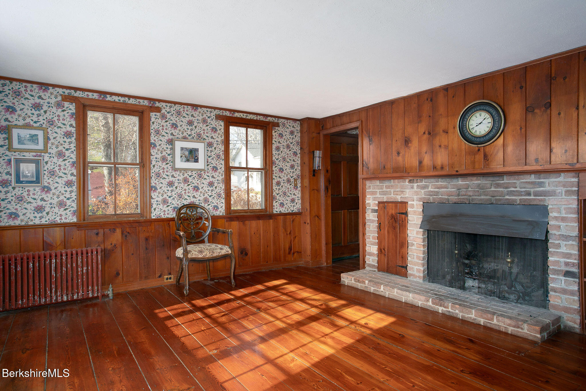 16 Swamp Road West Stockbridge, MA 01266 - Photo 5 of 42 B004