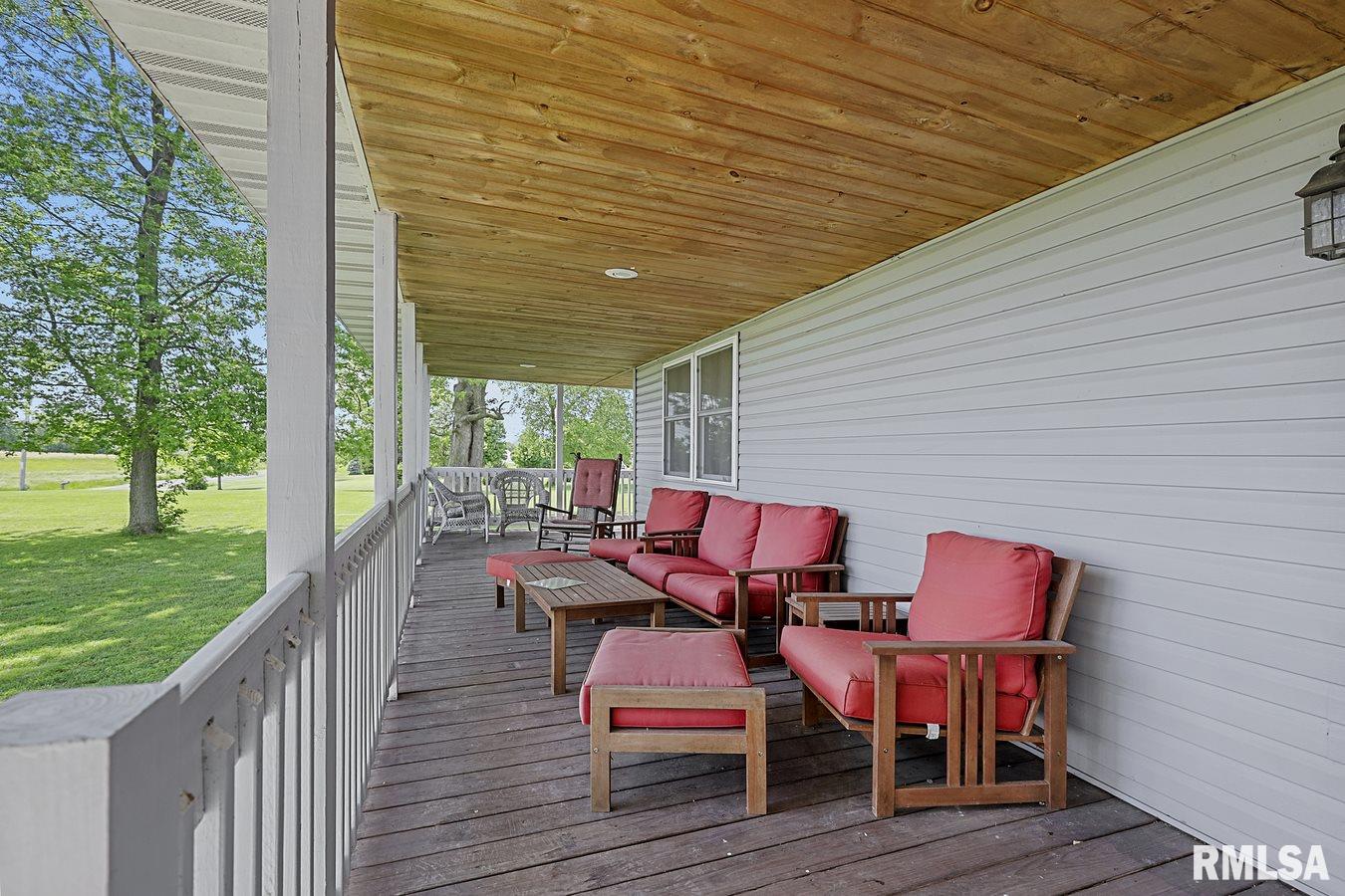 1591 Covered Bridge Road Glenarm, IL 62536 - Photo 10 of 38 Gallery Image 10