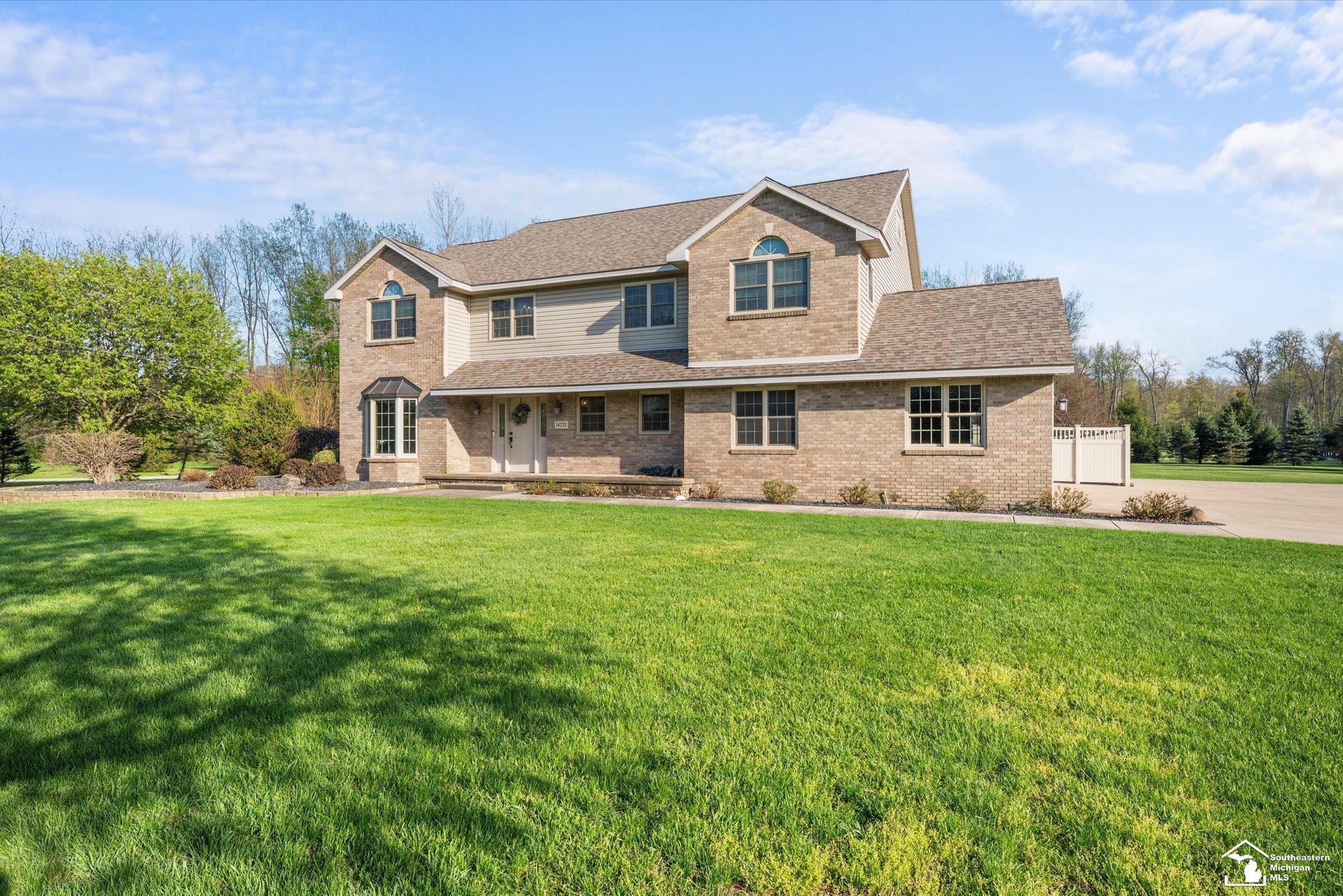14725 Dixon Road Dundee, MI 48131 - Photo 4 of 44