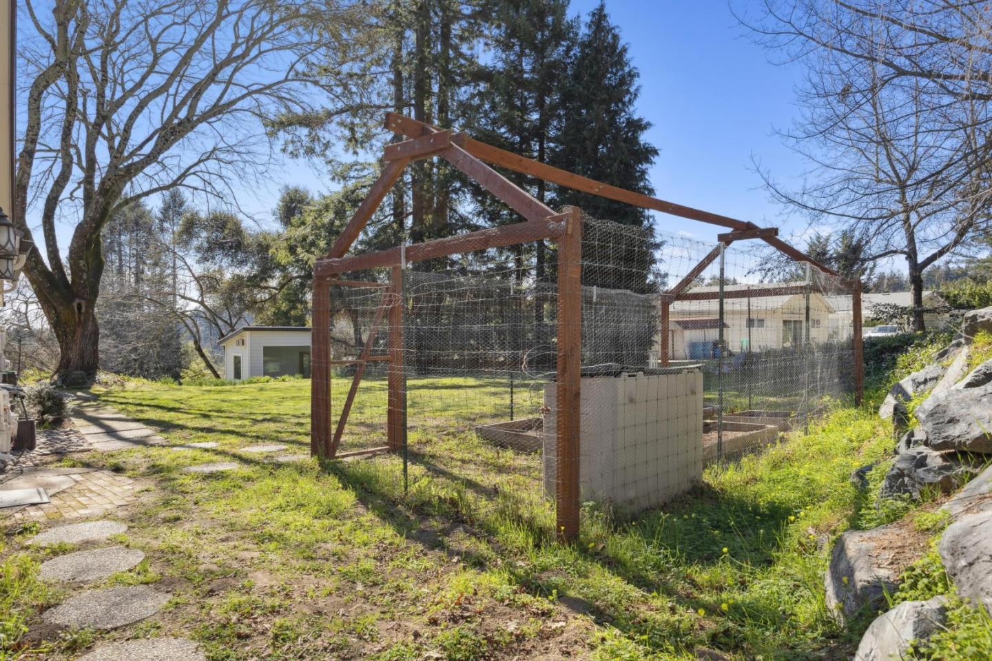 22430 Summit Road Los Gatos, CA 95033 - Photo 48 of 56