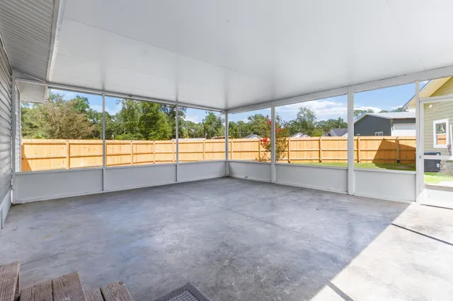 $219,900 | 17 Oneida Street, Crawfordville, FL 32327