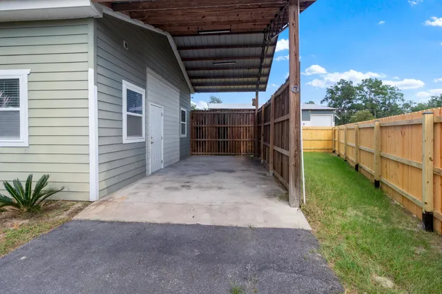 $219,900 | 17 Oneida Street, Crawfordville, FL 32327