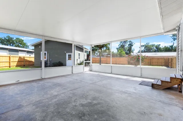 $219,900 | 17 Oneida Street, Crawfordville, FL 32327