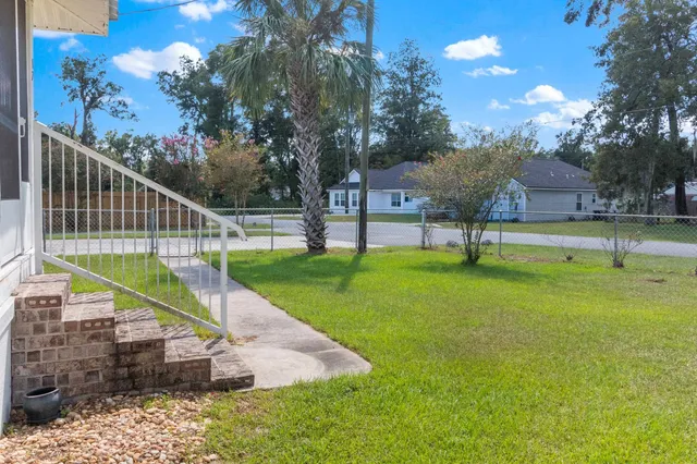 $219,900 | 17 Oneida Street, Crawfordville, FL 32327