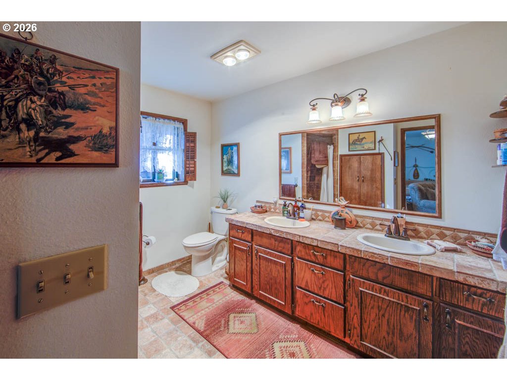 27791 Blue Heron Road John Day, OR 97845 - Photo 19 of 47