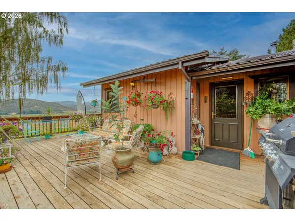 $650,000 | 27791 Blue Heron Road, John Day, OR 97845
