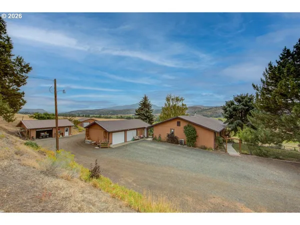 $650,000 | 27791 Blue Heron Road, John Day, OR 97845