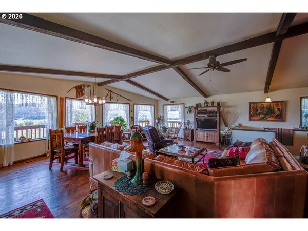 $650,000 | 27791 Blue Heron Road, John Day, OR 97845