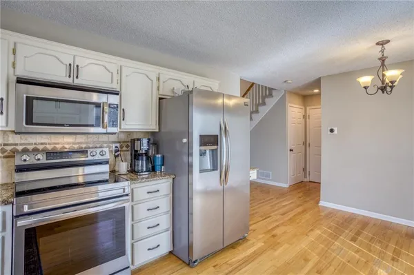 $357,000 | 8701 North Winan Avenue, Kansas City, MO 64153