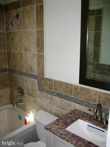 531 Riggs Road Northeast Washington, DC 20011 - Photo 10 of 20 Bath