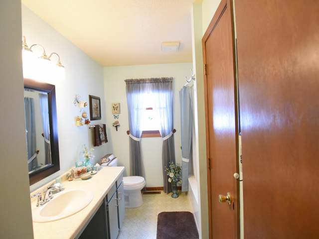 3834 Highway 70 Eagle River, WI 54521 - Photo 12 of 20 Gallery Image 12