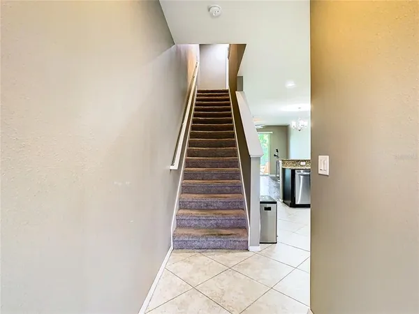 a view of entryway and hall