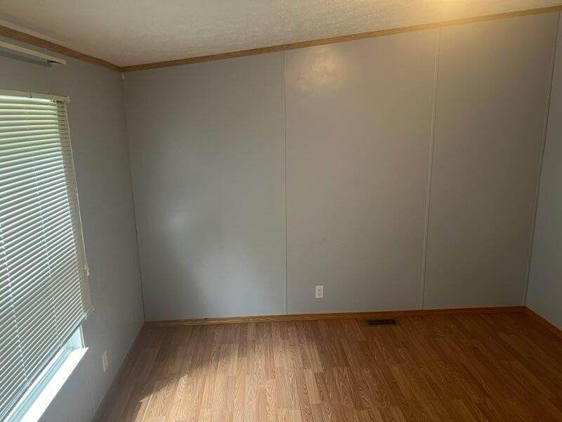 905 Division Road Albany, KY 42602 - Photo 13 of 18 office albany