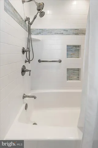 $2,200,000 | 231 North Heron Drive, Ocean City, MD 21842