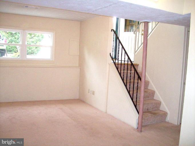 193 Circle Road Pasadena, MD 21122 - Photo 12 of 20 Family Room #2