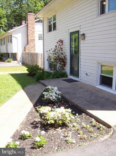 193 Circle Road Pasadena, MD 21122 - Photo 10 of 20 Exterior #3