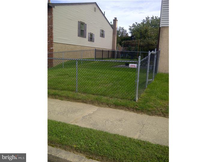 501 Rennard Street Philadelphia, PA 19116 - Photo 22 of 22 Back Yard
