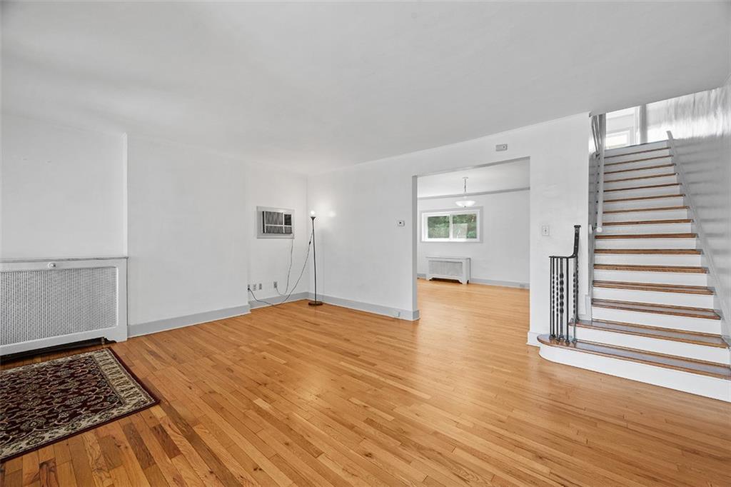 5522 Raleigh Street Pittsburgh, PA 15217 - Photo 11 of 41 Gallery Image 11