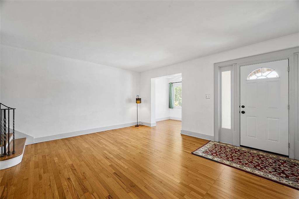 5522 Raleigh Street Pittsburgh, PA 15217 - Photo 8 of 41 Gallery Image 8