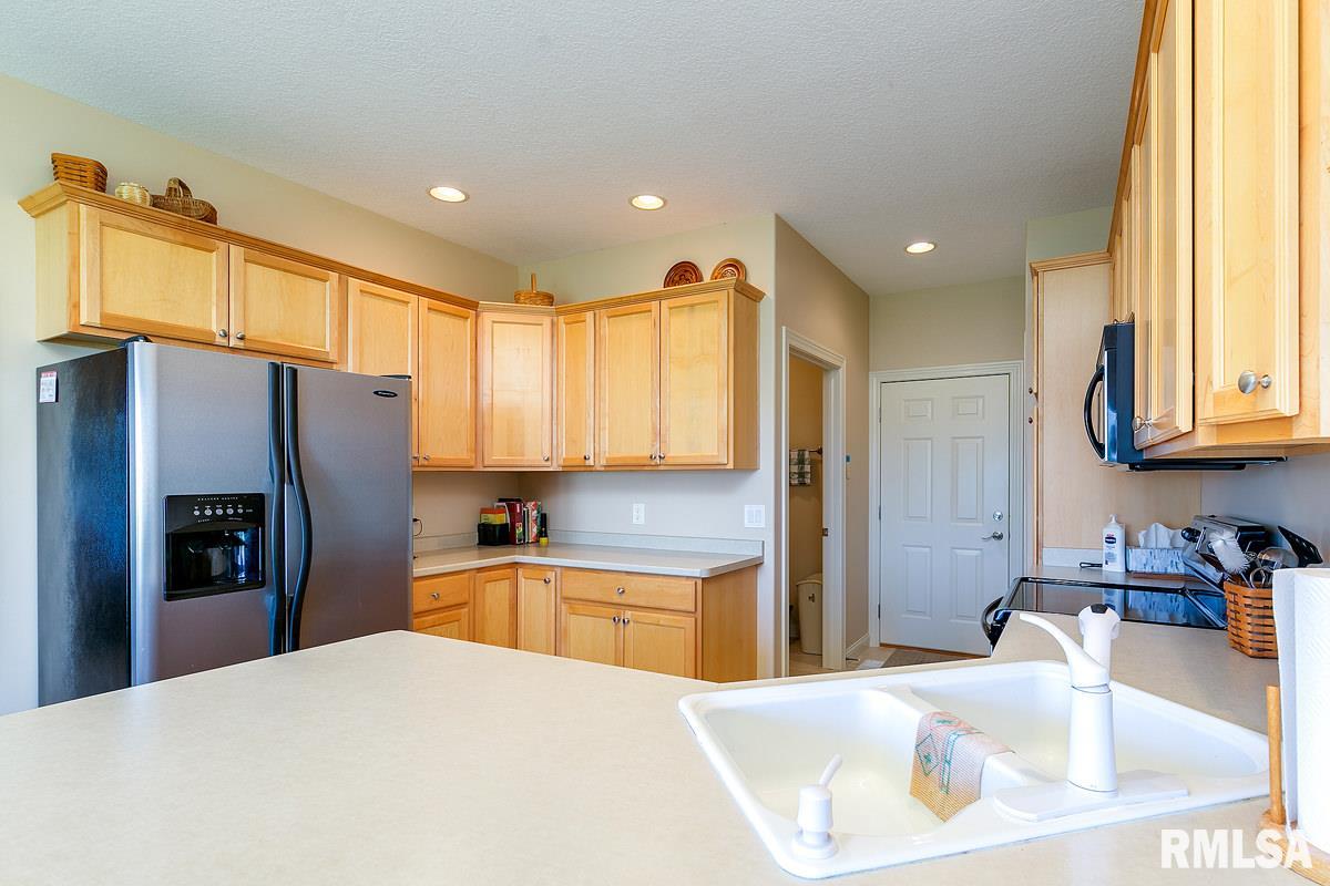 3662 Thunder Ridge Road Bettendorf, IA 52722 - Photo 5 of 24 Gallery Image 5