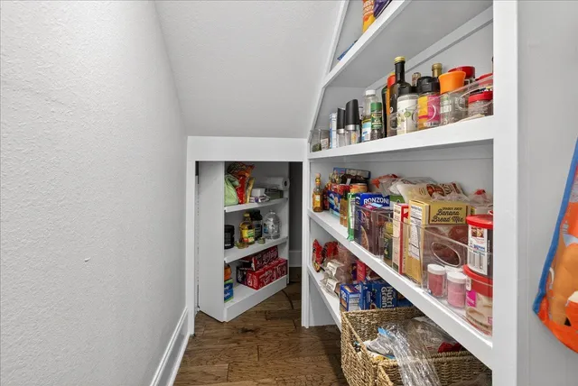 $684,900 | 522 Knotted Pine Drive, Tallahassee, FL 32312