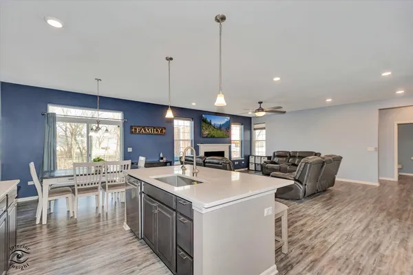 $499,999 | 14860 West Carver Crossing, Manhattan, IL 60442