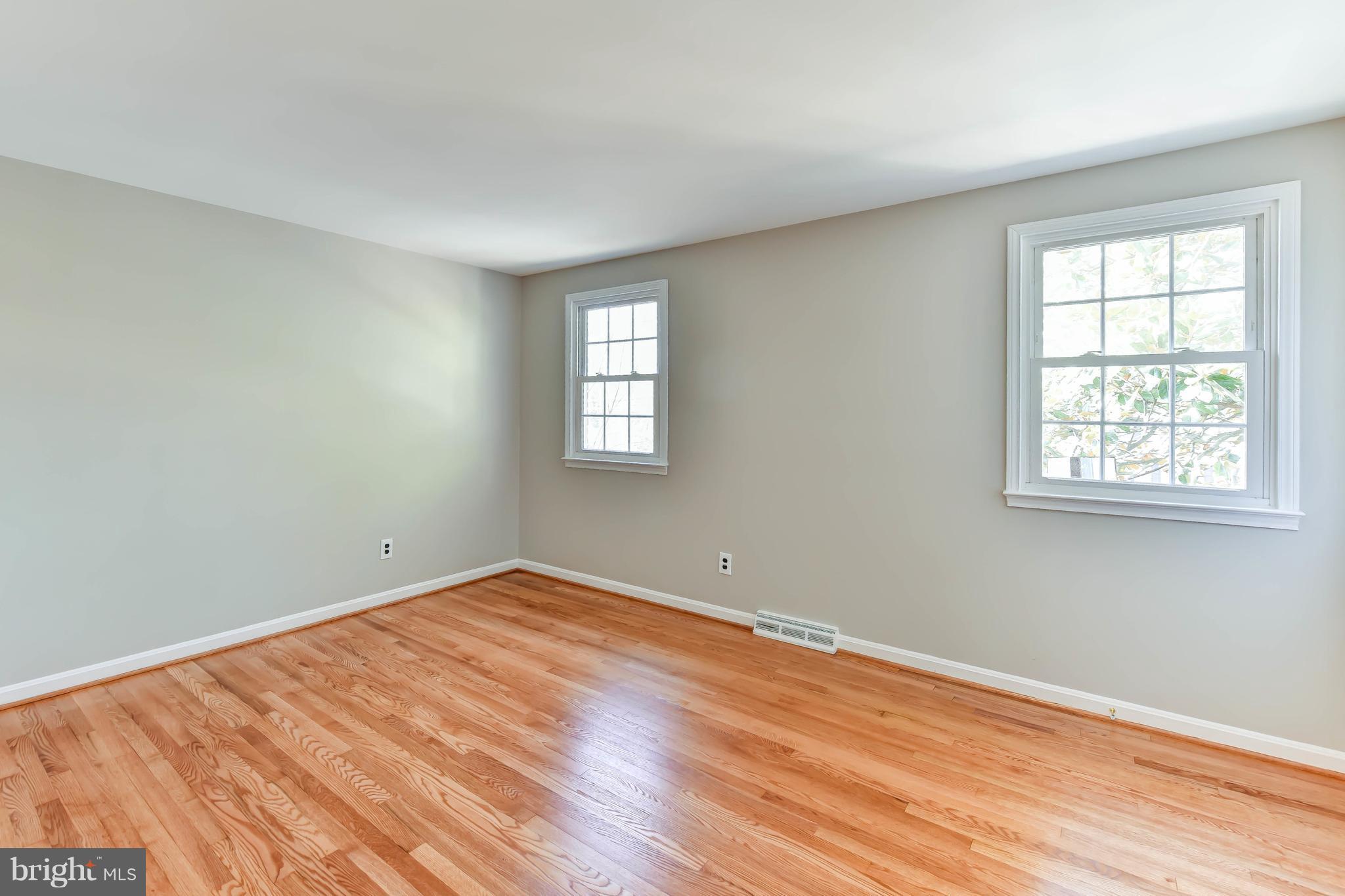 8707 Highgate Road Alexandria, VA 22308 - Photo 23 of 29 Bedroom