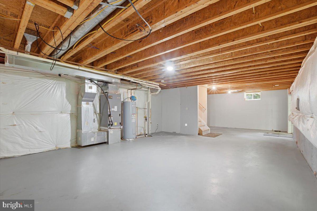 242 Cedar Ridge Drive Ruther Glen, VA 22546 - Photo 36 of 48 Basement