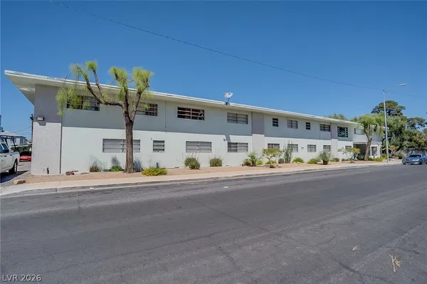 $1,450 | 1700 Rexford Drive, Unit 209, Las Vegas, NV 89104