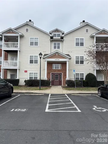 $269,000 | 10742 Hill Point Court, Charlotte, NC 28262