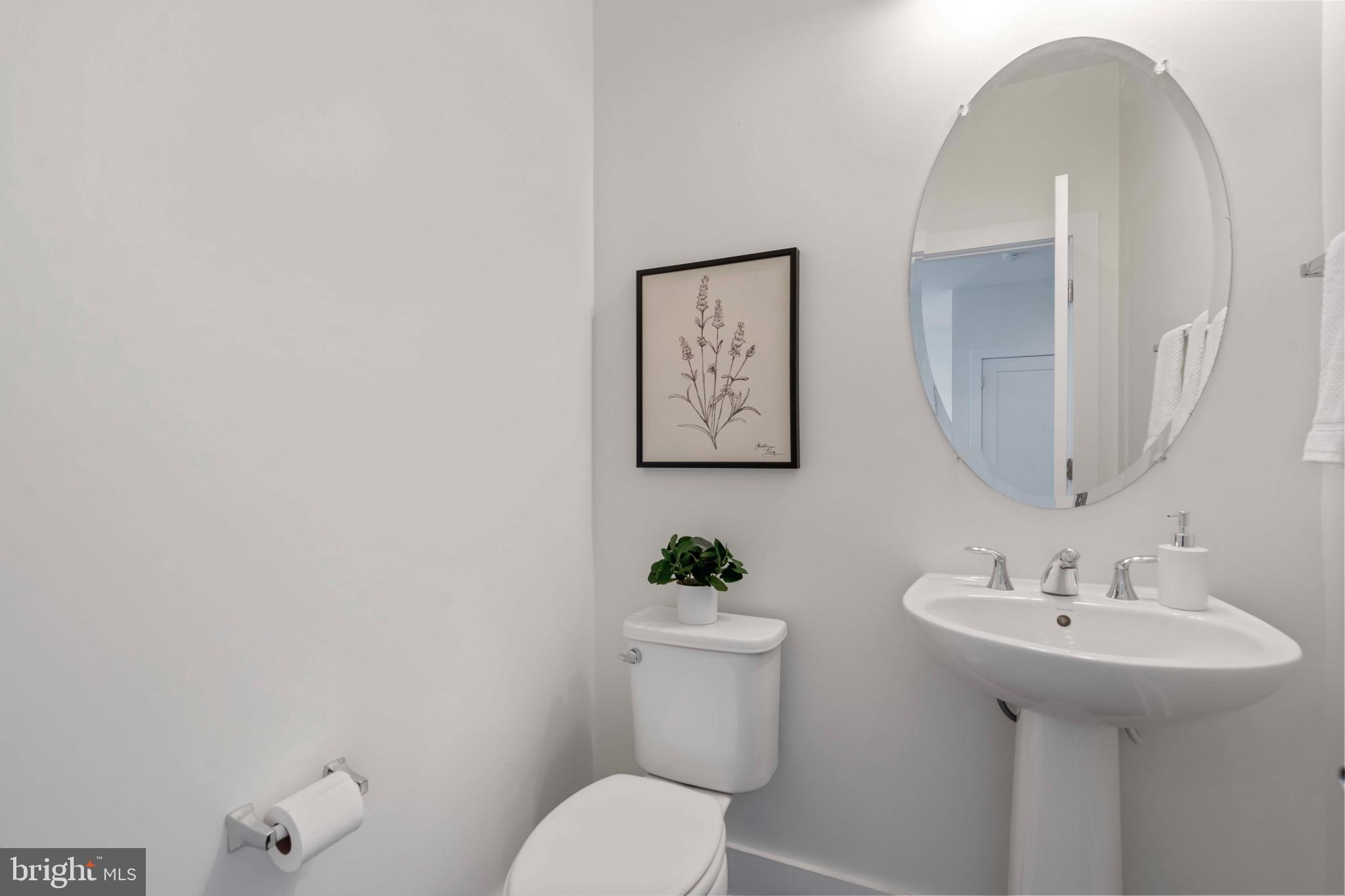 44732 Roosevelt Square Ashburn, VA 20147 - Photo 5 of 51 L1 Half Bath