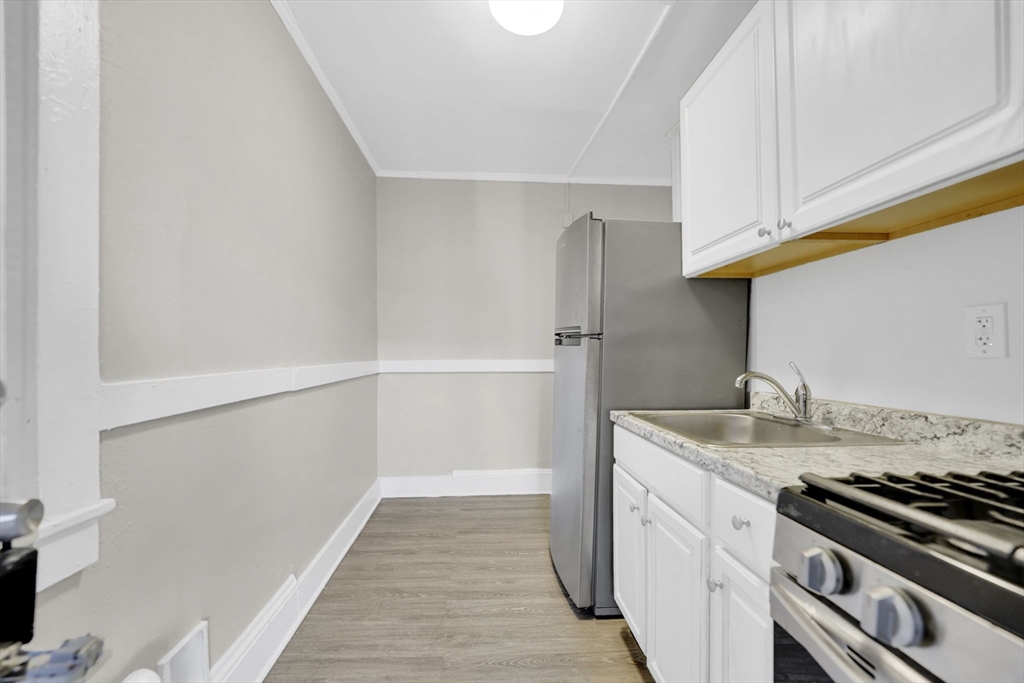 120-122 Central Street Springfield, MA 01103 - Photo 14 of 30