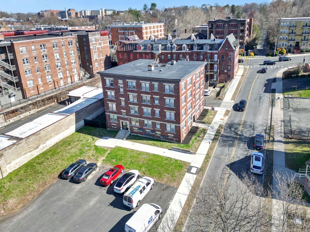 120-122 Central Street Springfield, MA 01103 - Photo 2 of 30