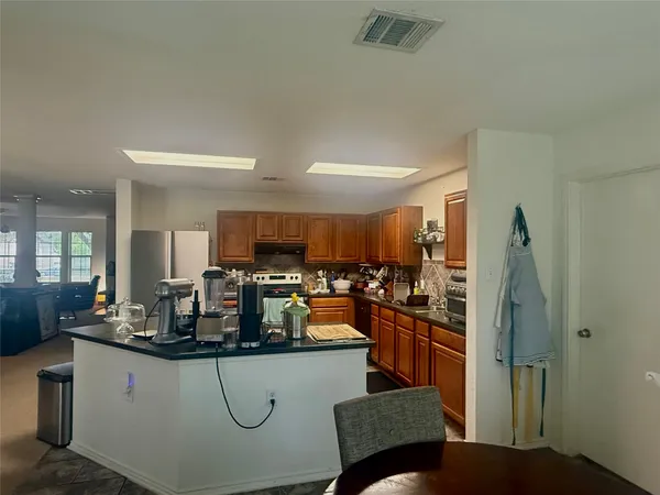 $2,095 | 11104 Chatam Berry Lane, Austin, TX 78748