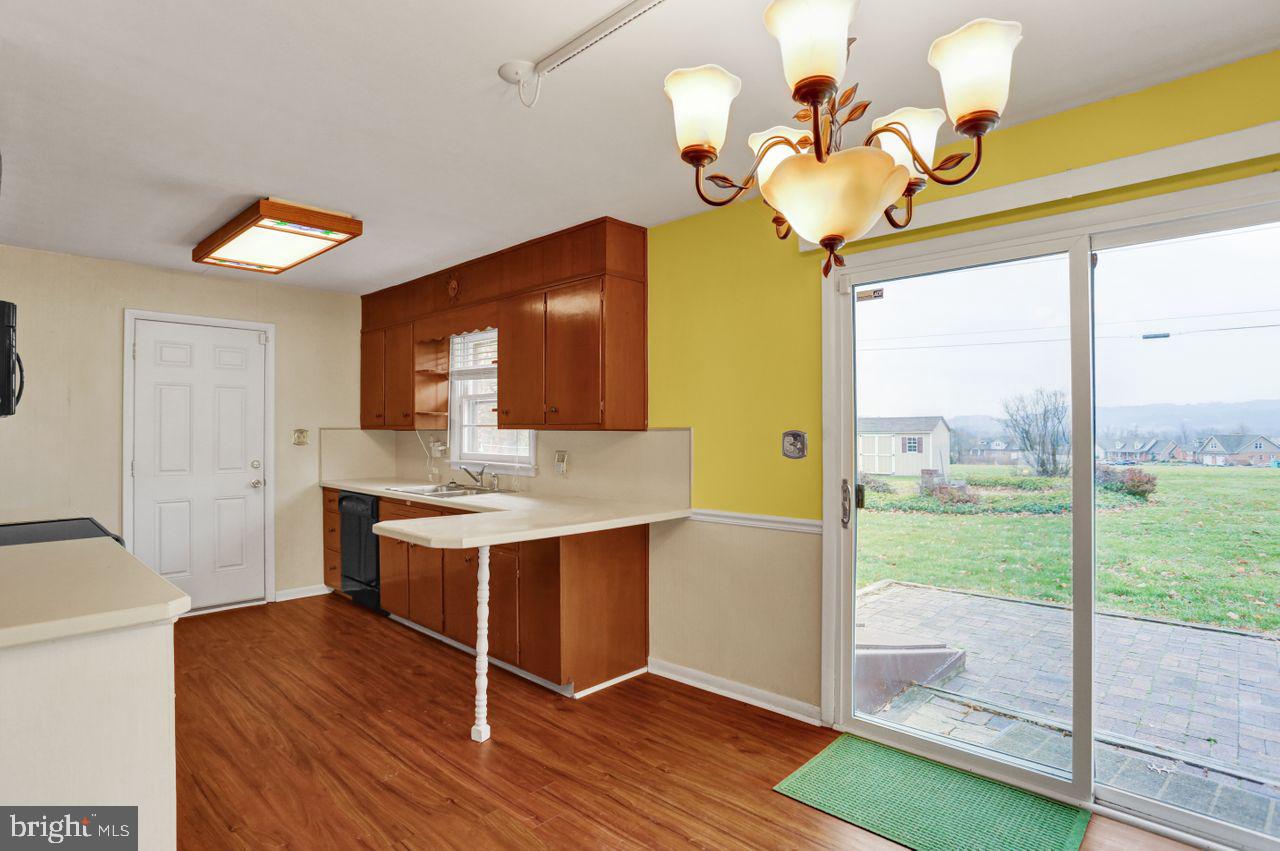20 Mast Road Oley, PA 19547 - Photo 13 of 31 Dining & Kitchen convenient to back yard