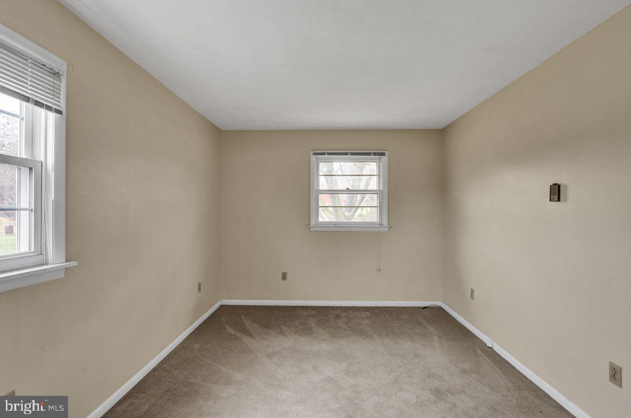 20 Mast Road Oley, PA 19547 - Photo 21 of 31 Bedroom 2