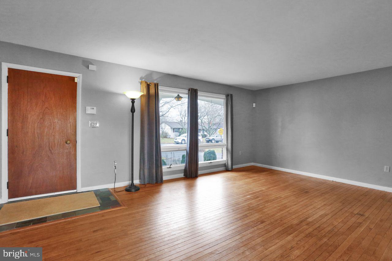 20 Mast Road Oley, PA 19547 - Photo 7 of 31 Bright & large living room windows
