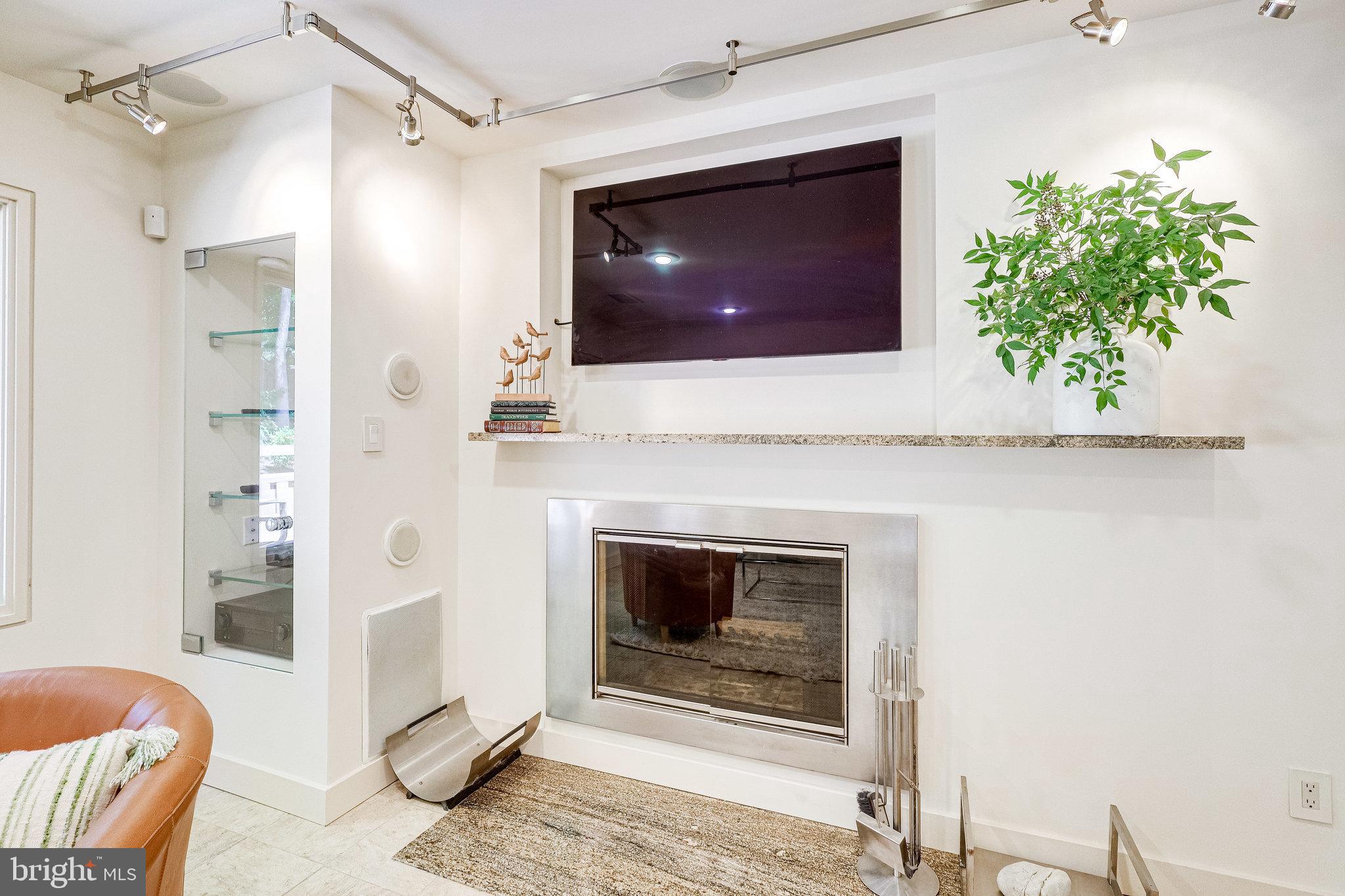 9300 Mac Swain Place Springfield, VA 22153 - Photo 11 of 47 Beautiful finishing features