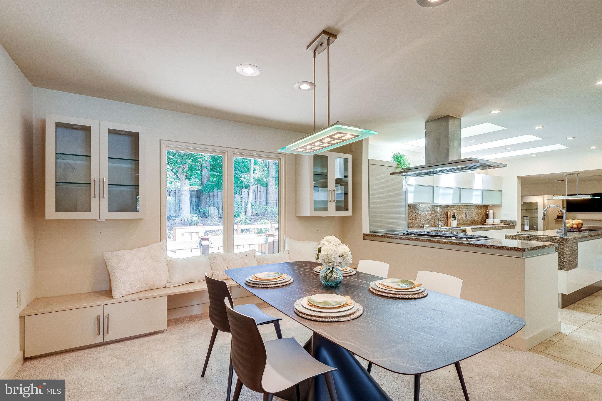 9300 Mac Swain Place Springfield, VA 22153 - Photo 14 of 47 Fabulous home for entertaining